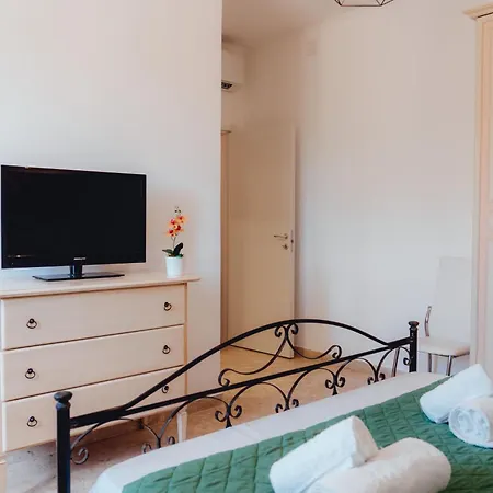 Loli Trulli Superior Villa - Free Parking Castellana Grotte Exterior photo