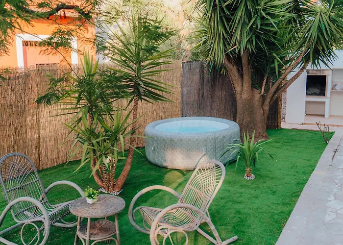 Loli Trulli Superior Villa - Free Parking